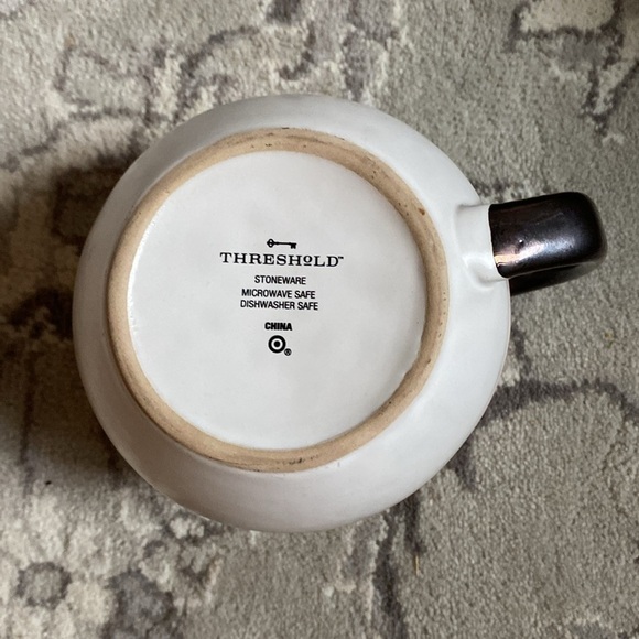 Threshold Pink and Bronze Dotted Mug - Picture 3 of 4